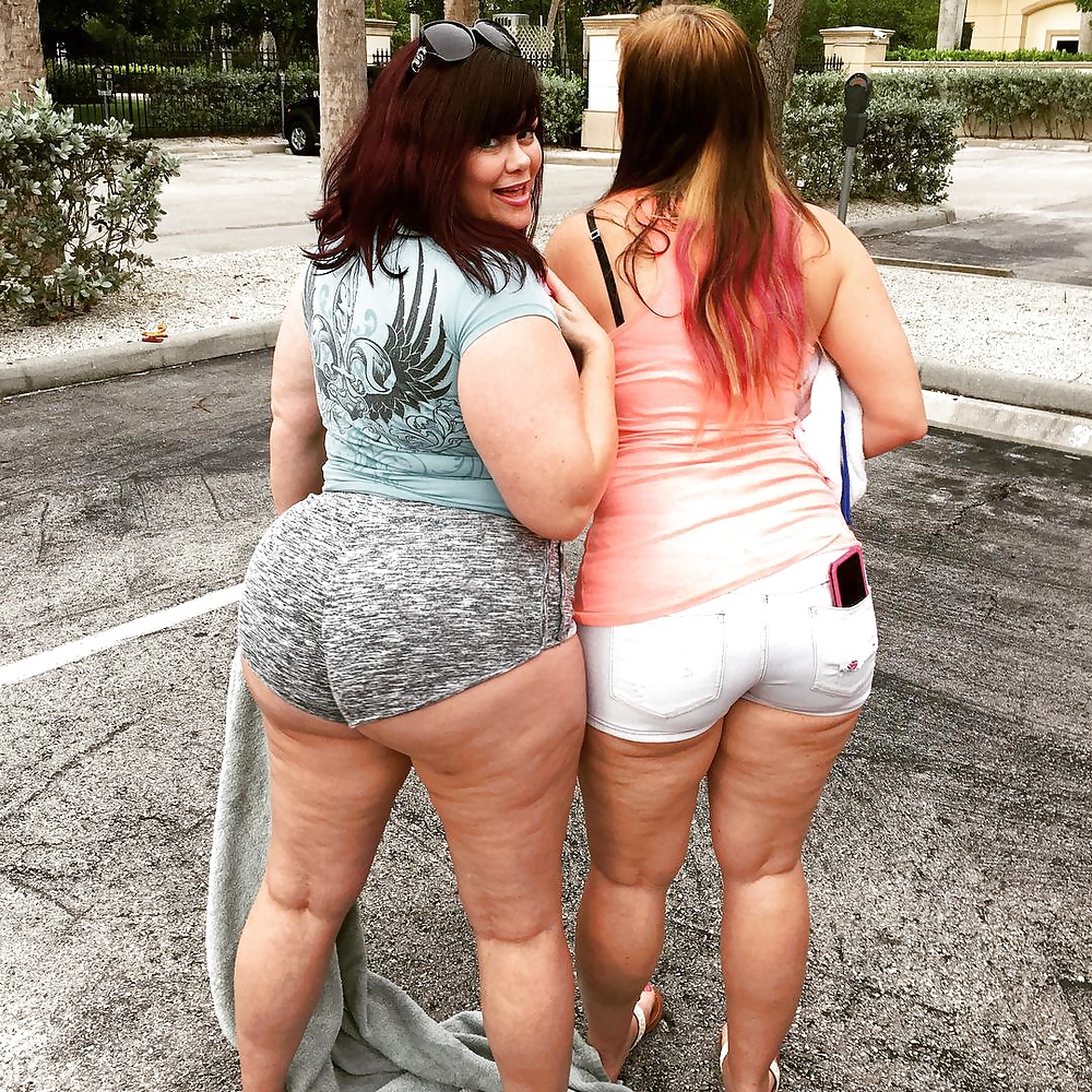 Fat lesbians Virgo Peridot & Marcy Diamond flaunt cellulite laden butts.