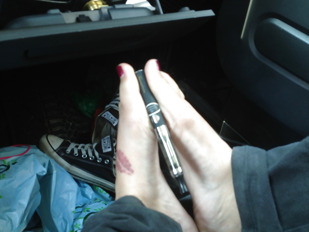 sexy toes ecig porn gallery