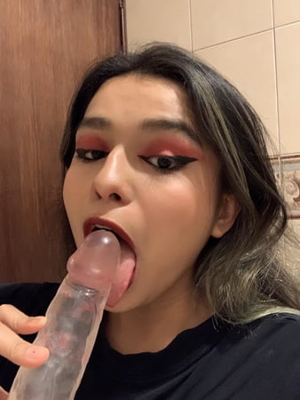 hdcst young slutty latina slave         