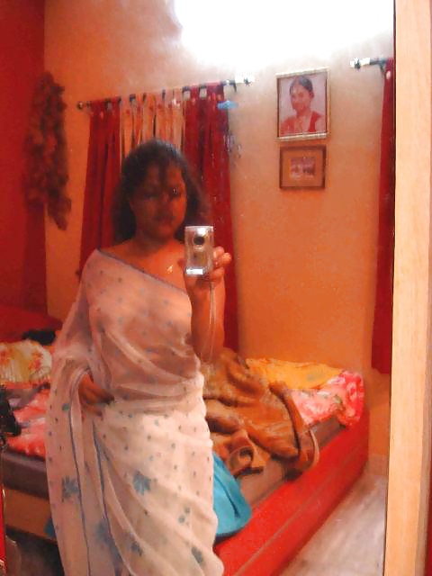 selfee indian porn gallery