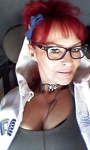 Greek FB slut Mairi Got porn gallery