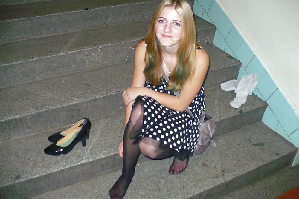 Candid College Formal Feet and Legs porn gallery