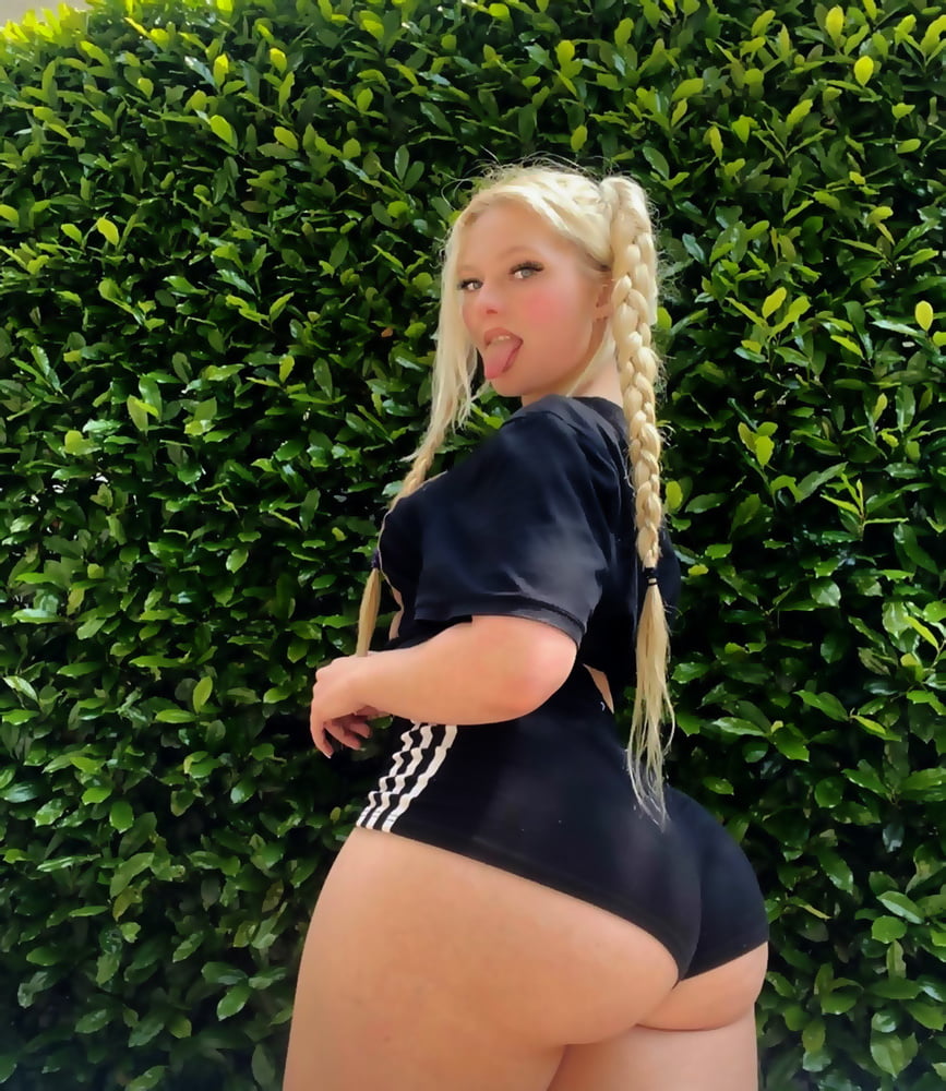 Big booty onlyfan