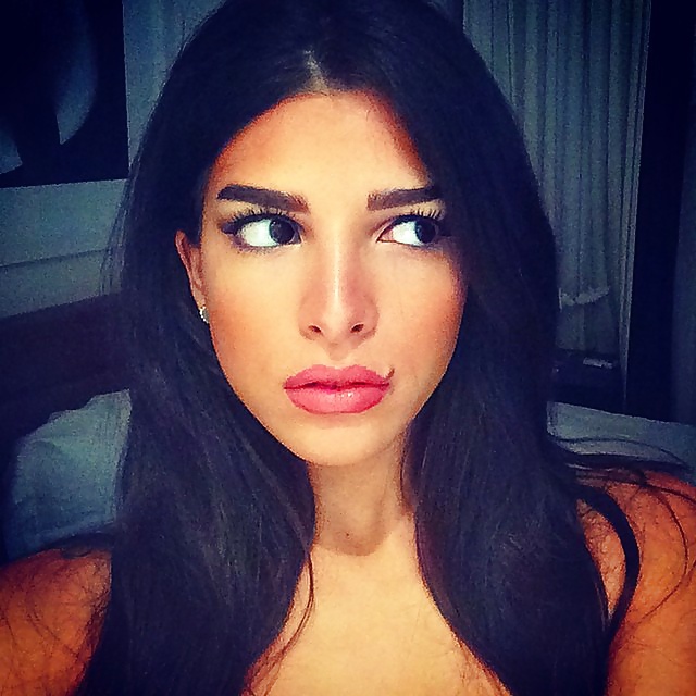 Arab beauty 30 - Cum on her porn gallery