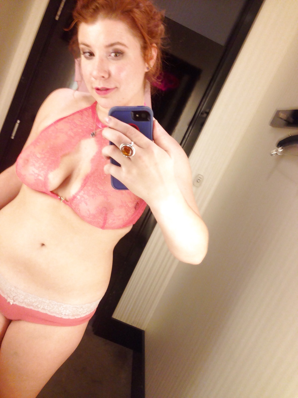 nice curvy redhead porn gallery