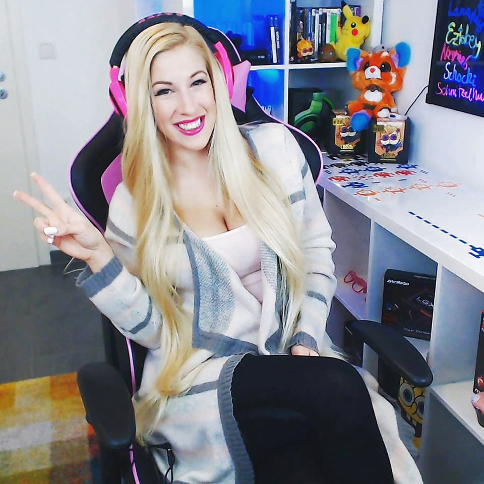 Webtastic Boobs Vol.1108 porn gallery