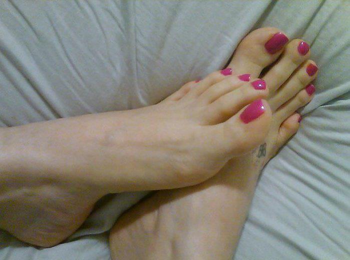 sexy feet close up porn gallery