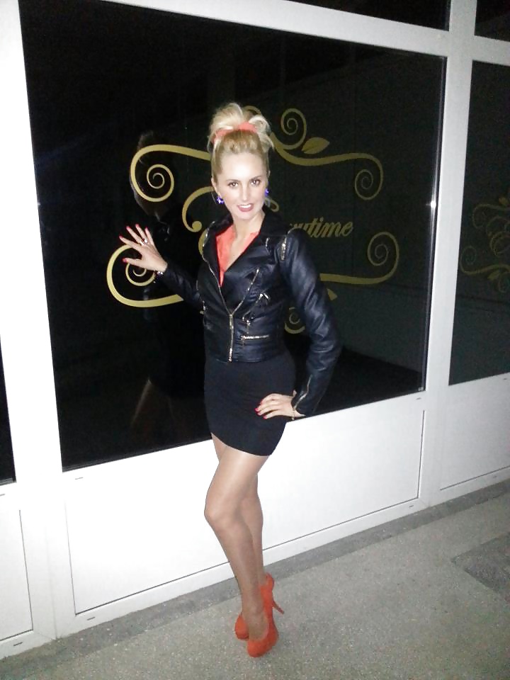 Bitch from bucarest porn gallery