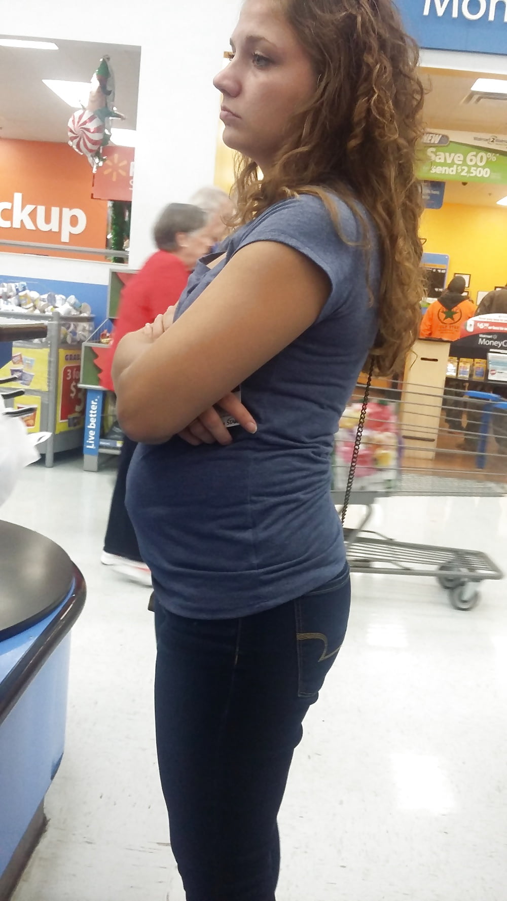 pregnant teen at wall mart porn gallery