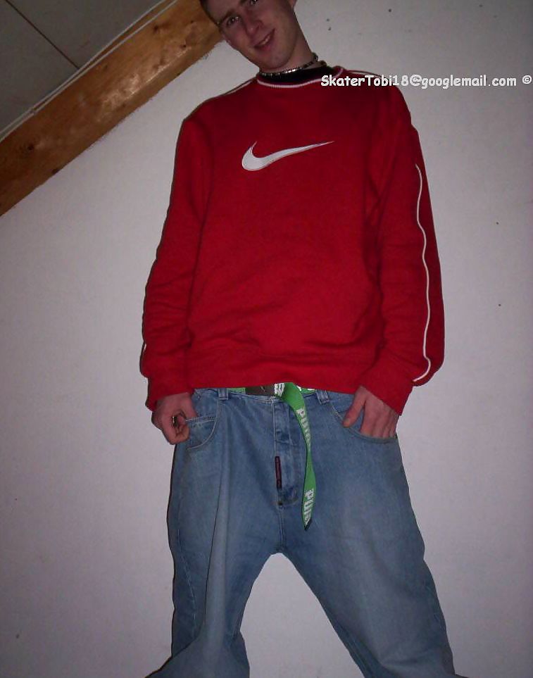 Mein Freund Benny mit Geiler Baggy und Sneakers Boy Skater porn gallery