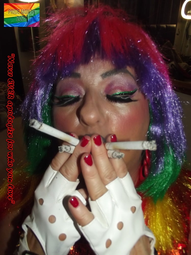 WHORE WITH PRIDE - 46 Pics 