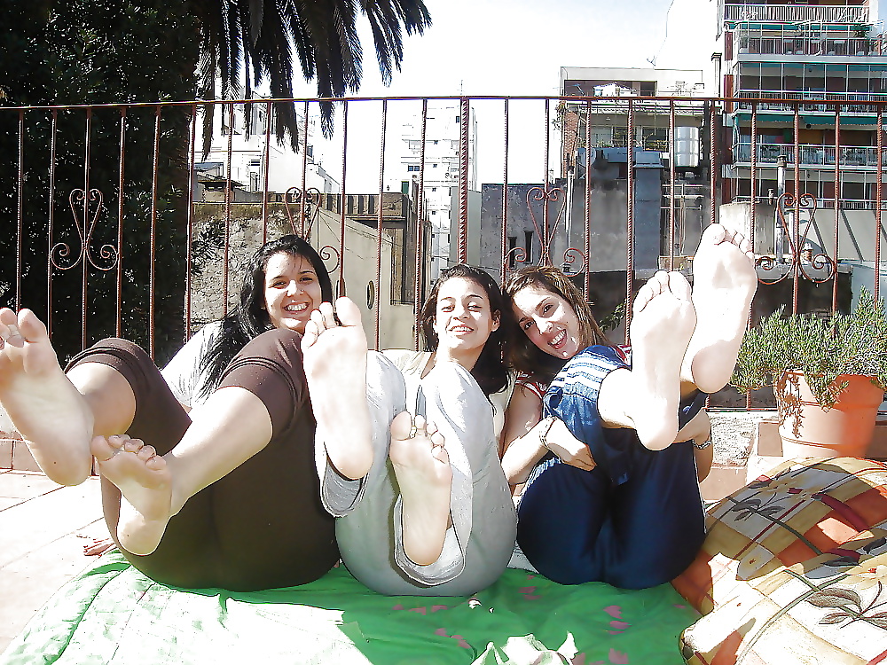 Arab beurette feet pieds porn gallery