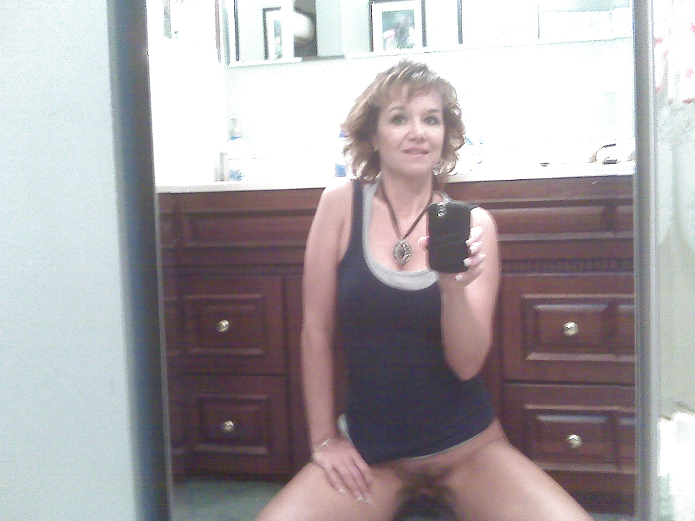 MILF Self Pictures porn gallery