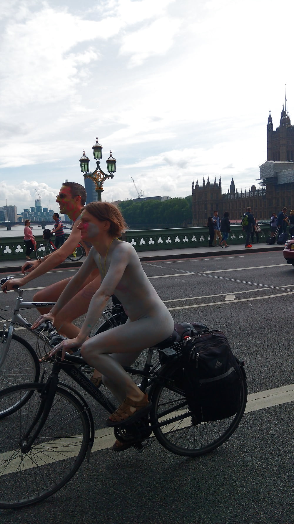 Public Sluts 2 (1001) porn gallery