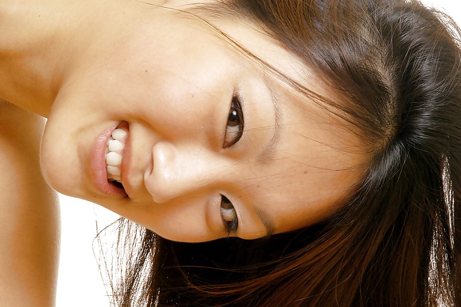 Pretty Asian 109 porn gallery