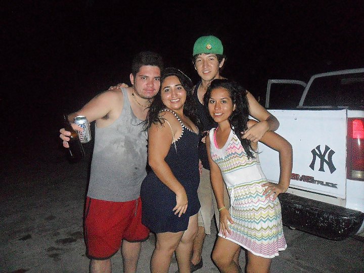 MAYRA RODRIGUES GORDITA PUTA3 porn gallery