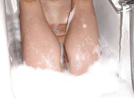 nude in the bath porn gallery