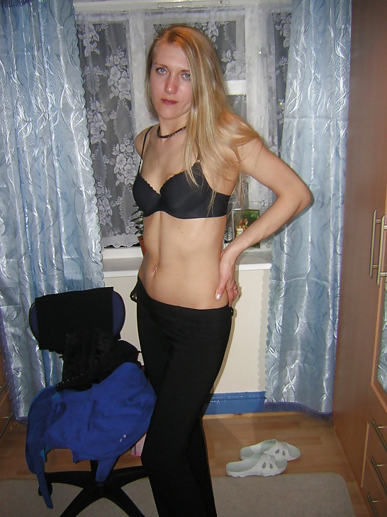 russian babe strips down and fucked porn gallery