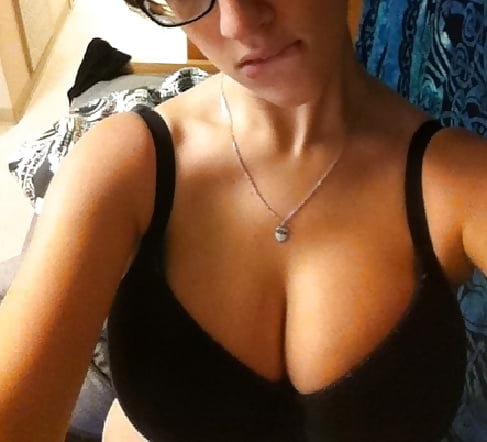 Big Boobs Teen Sluts Selfies porn gallery
