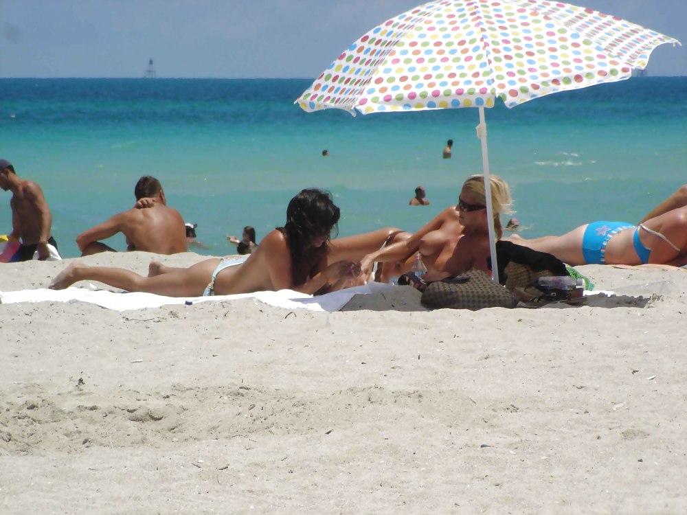 The beach 152 porn gallery