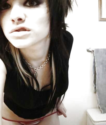 Emo Girls porn gallery