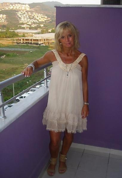 Mama Sylvia porn gallery