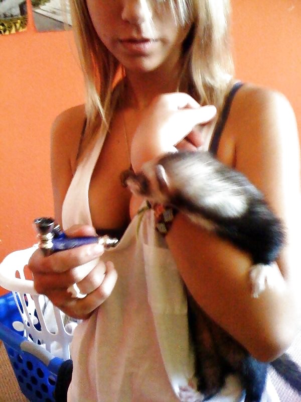 Amateur Tara porn gallery