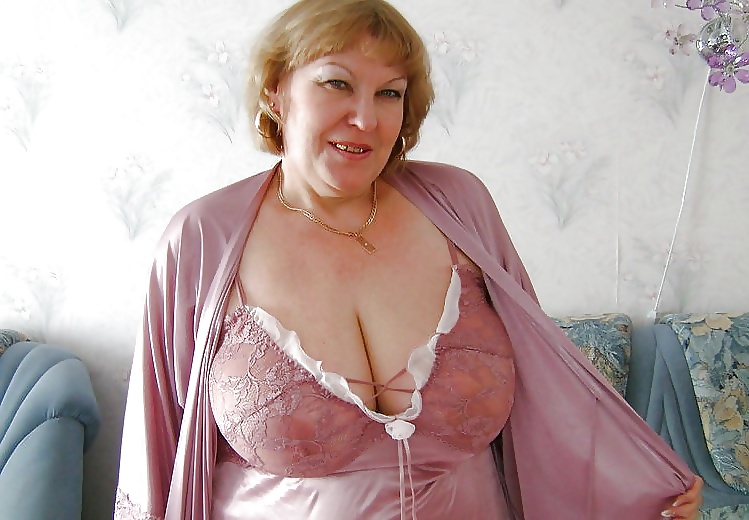 Russians Sexy Grannies! Amateur mix! porn gallery
