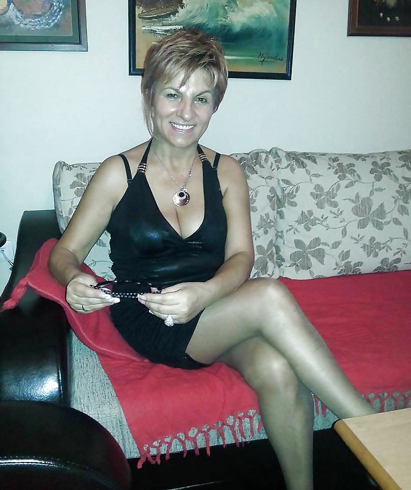 Serbian MILFs and Matures vol.4 porn gallery