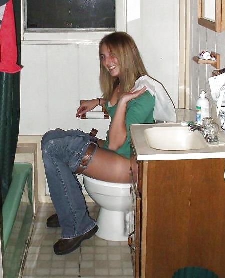 Sitting Pretty Too porn gallery