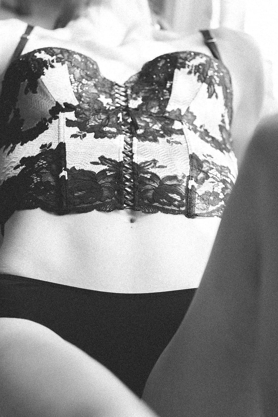 JESSICA BOUDOIR SESSION porn gallery