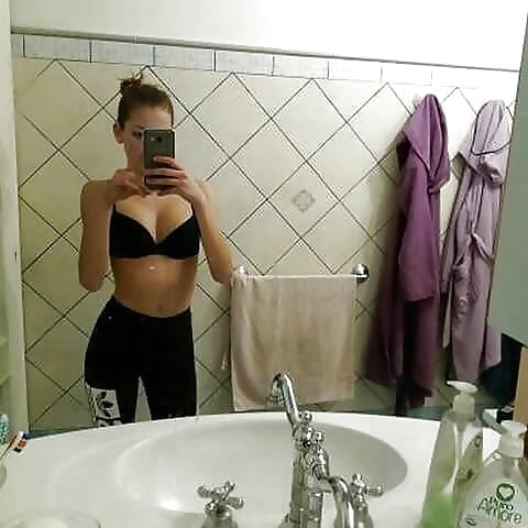 Handpicked Amateurs 117 porn gallery