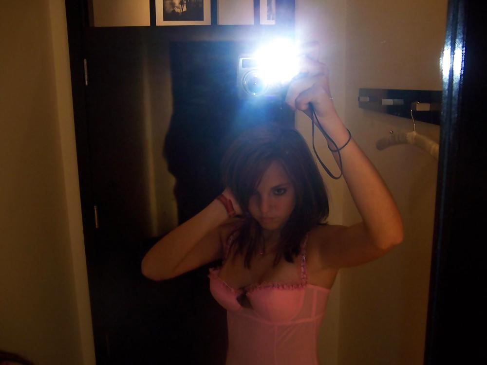 Selfshot 21 porn gallery