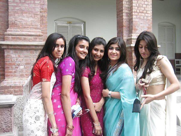 Sexy Nude Tamil College Girls