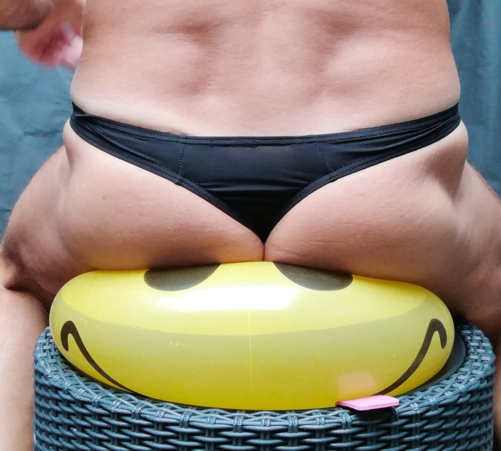 sit on beachball porn gallery