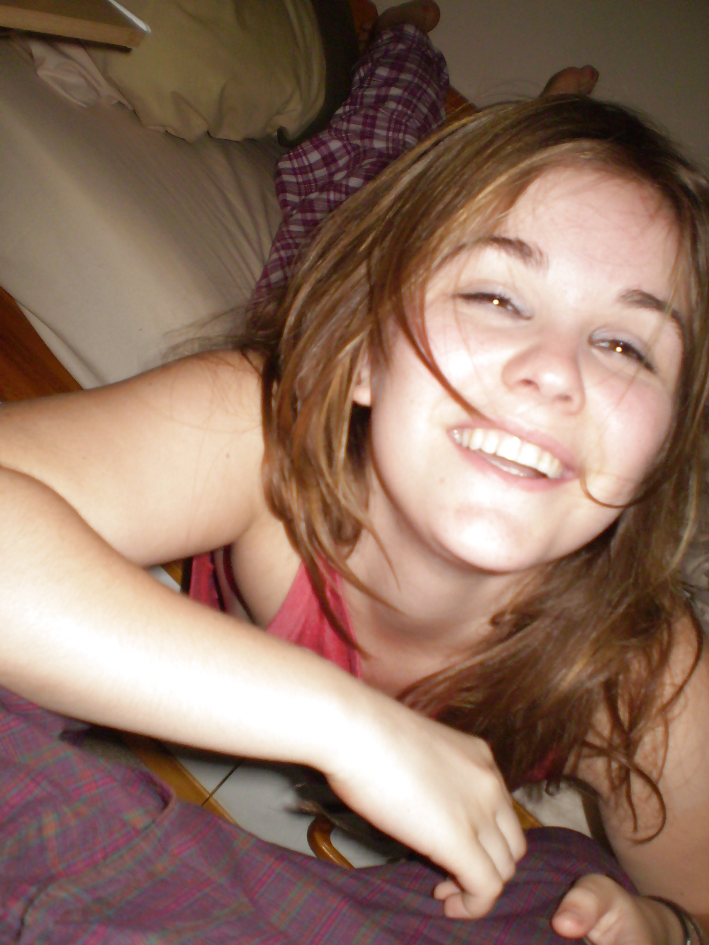 Cute Chubby Teen porn gallery