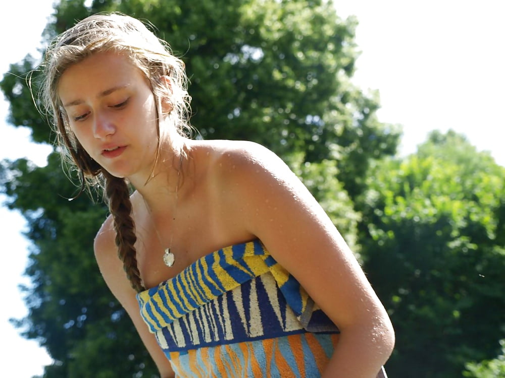 JE PEUX PAS : J'AI PISCINE ! 25 porn gallery