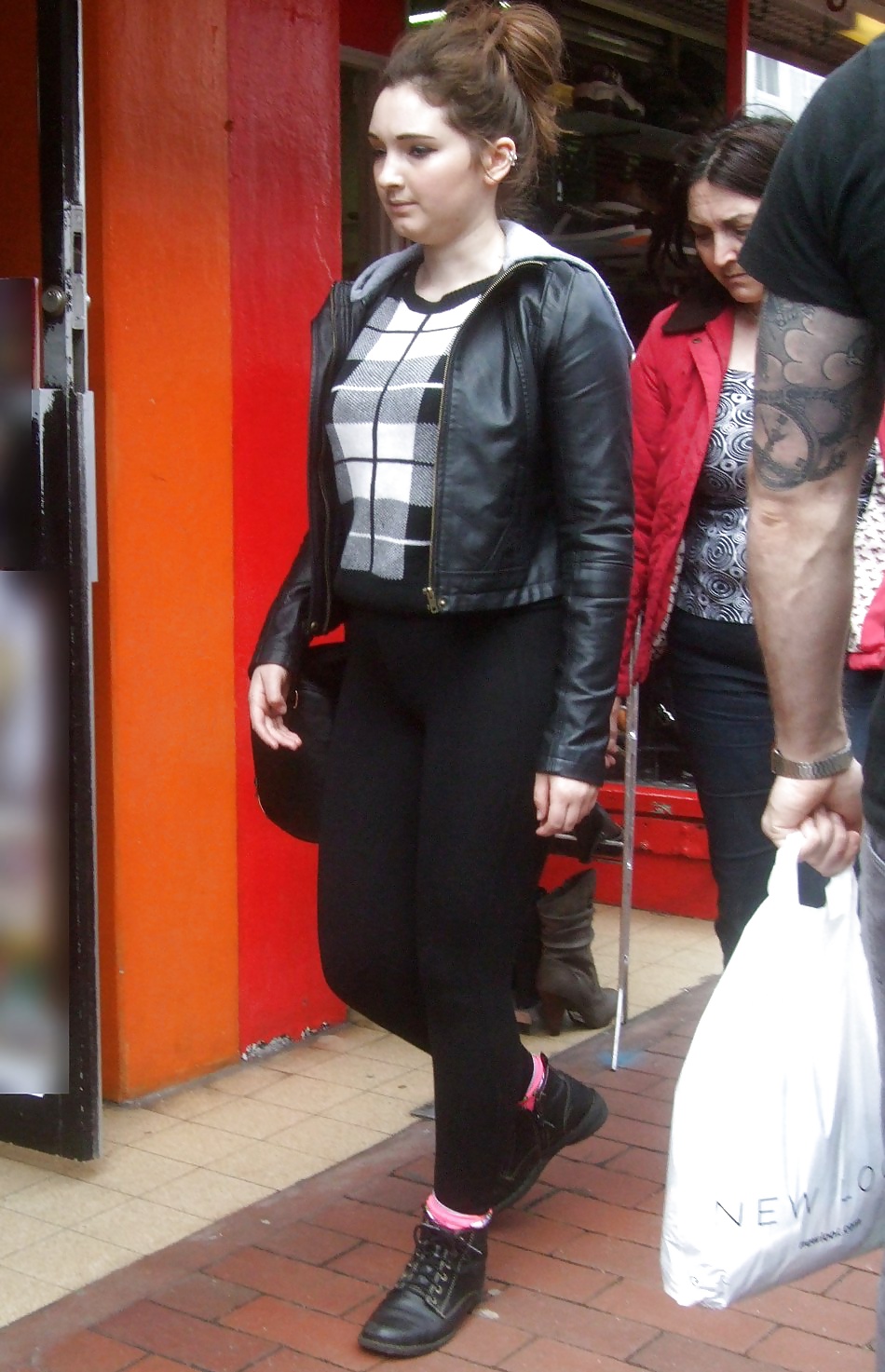 British Leggings porn gallery