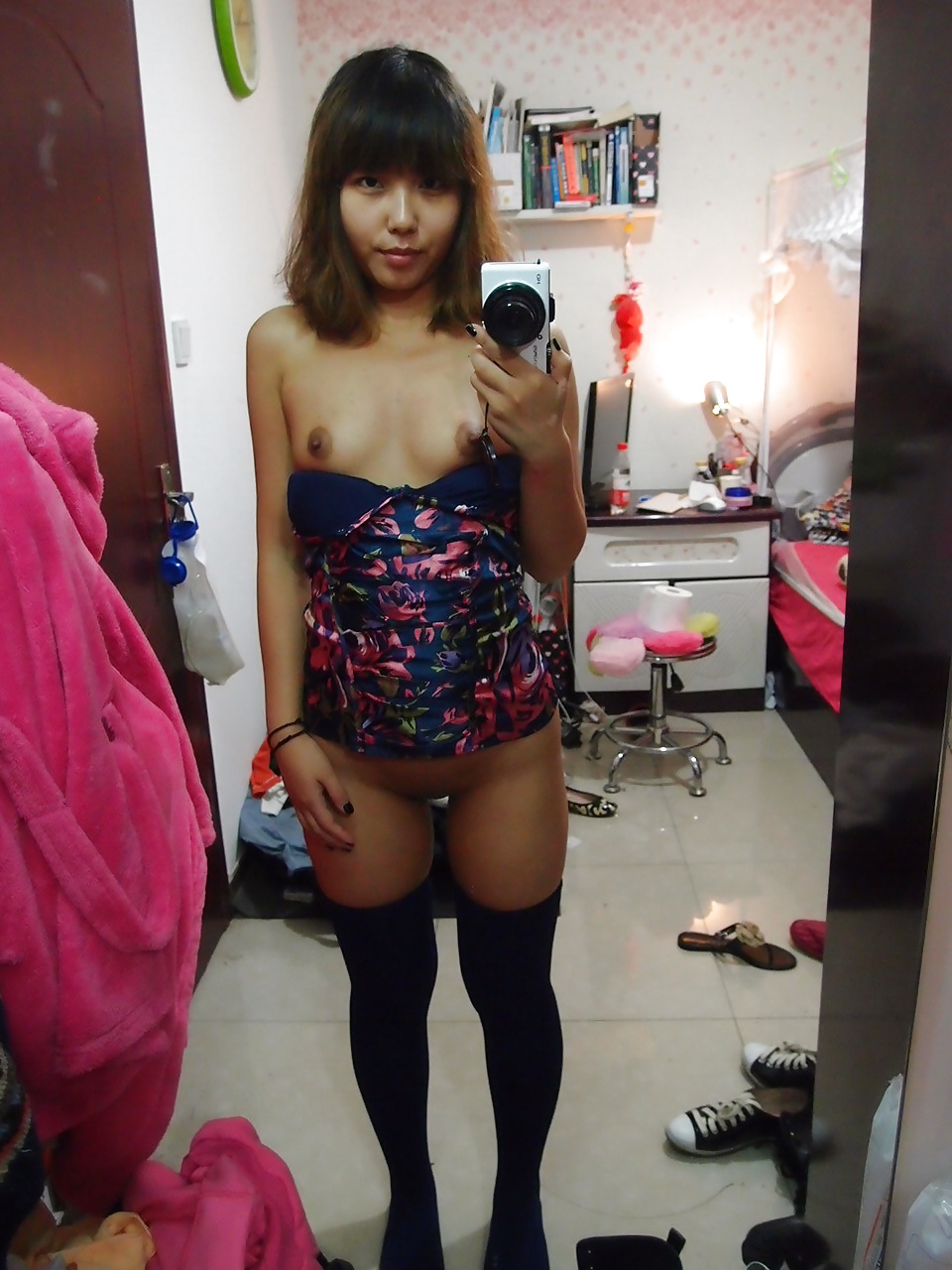 Chinese Student porn gallery