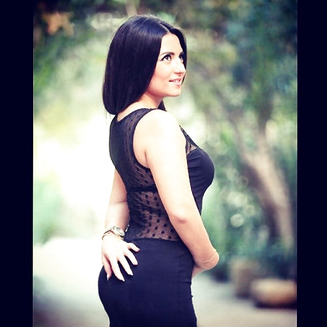 Arab beauty 27 - Cum on her porn gallery