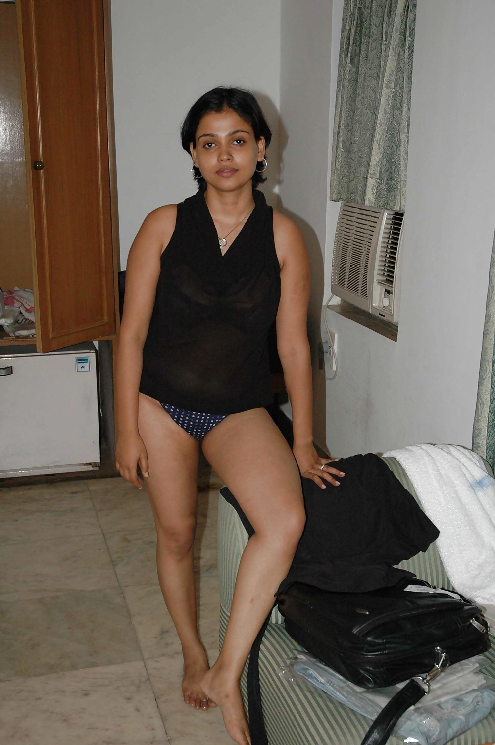 CHUBBY INDIAN AMATEUR....SO BEAUTIFUL !!! porn gallery