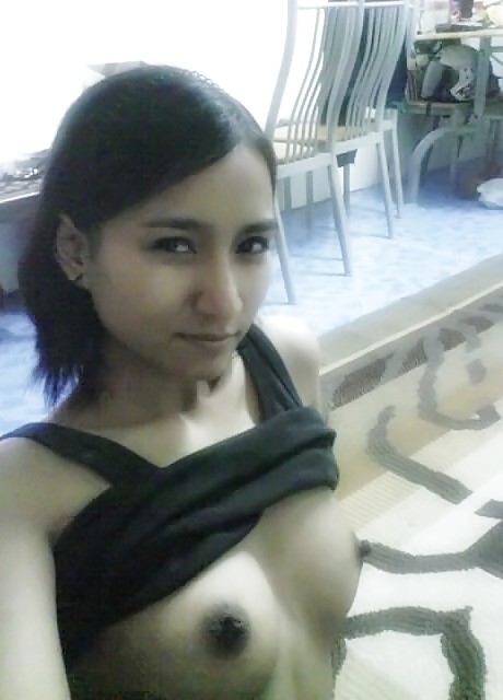 The Beauty of Amateur Indonesian Teen porn gallery