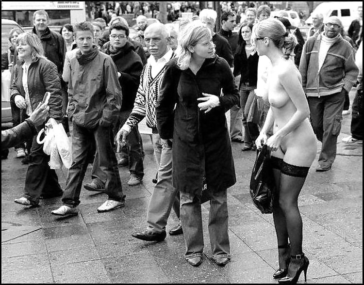 Teens Free For All porn gallery