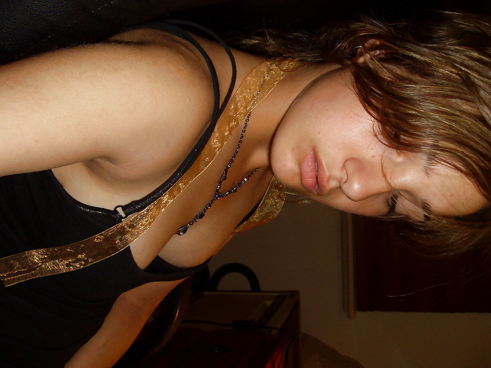 tiny latino porn gallery