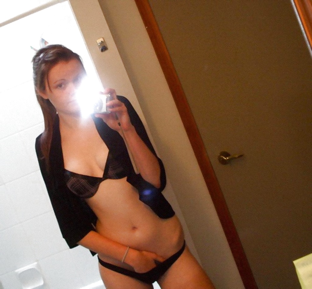 The flash can't hide her porn gallery