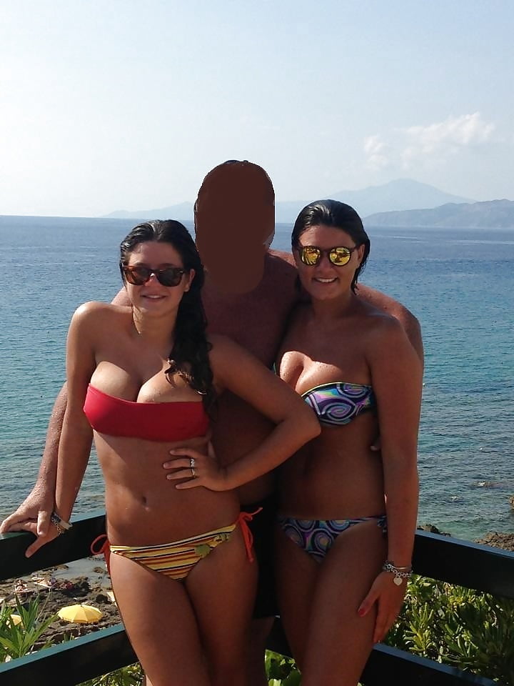 Nice Bikini Milfs&Teens porn gallery