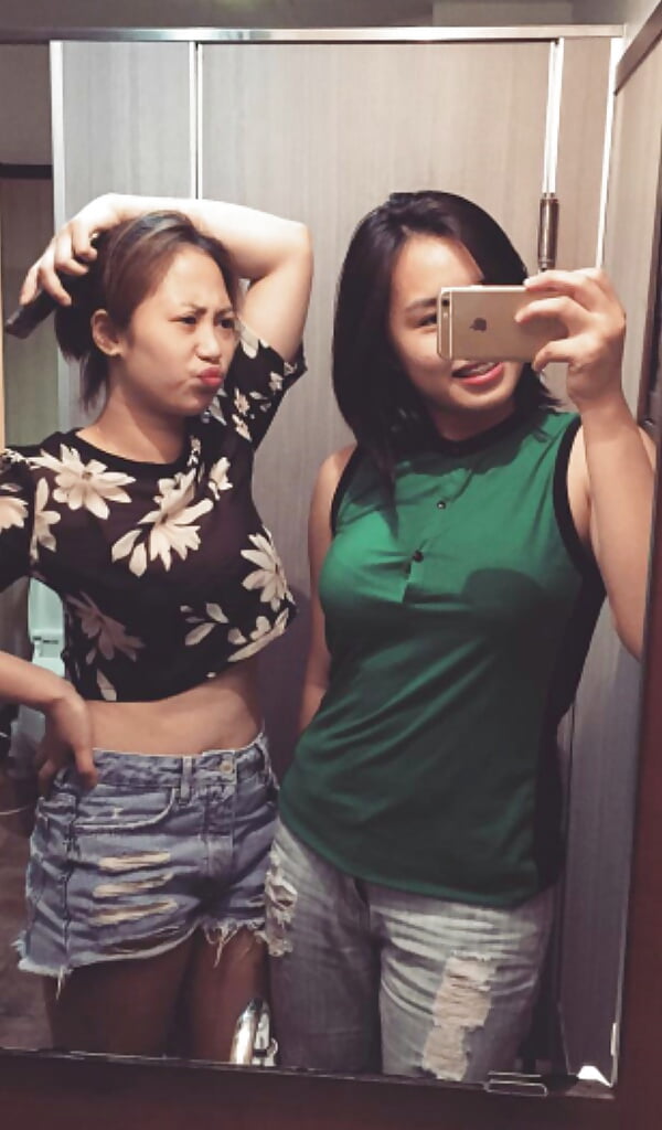 SELFIE Special 8 porn gallery