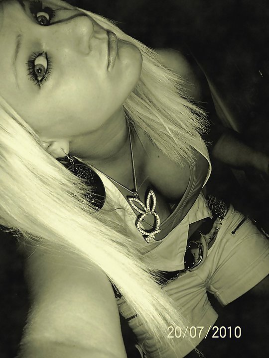 Facebook chicks porn gallery