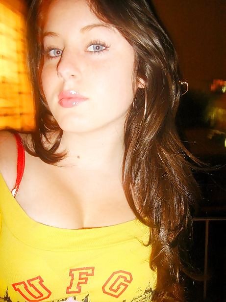Teen - Bruna Bruce porn gallery