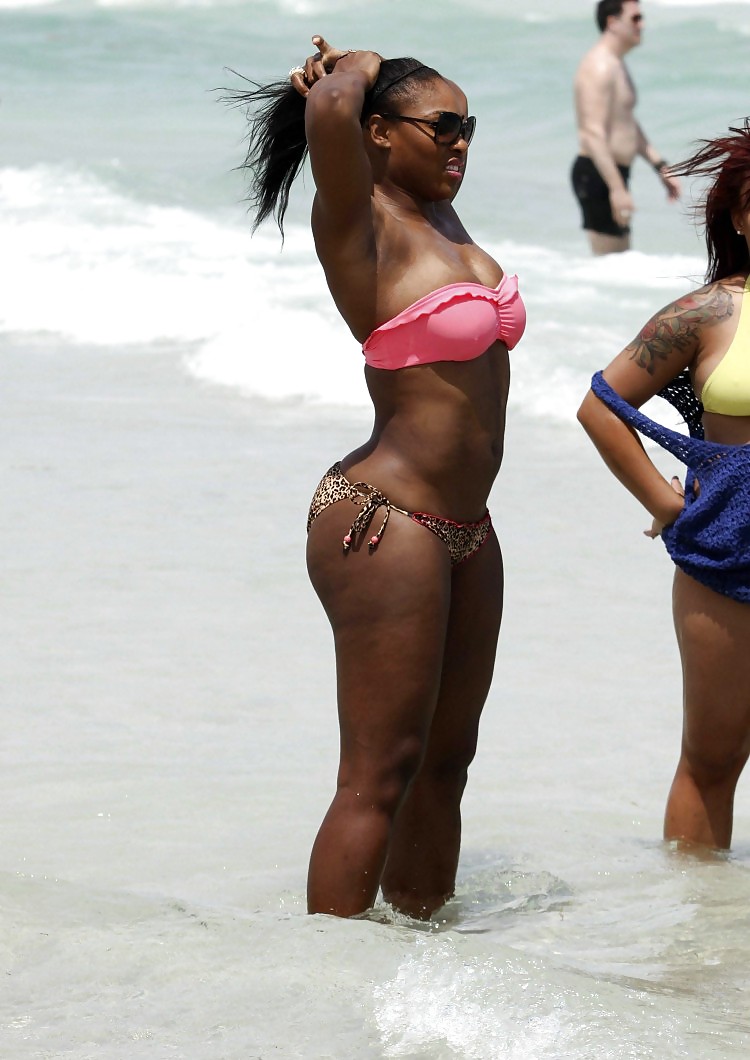 serena williams in a bikini post by tintop porn gallery